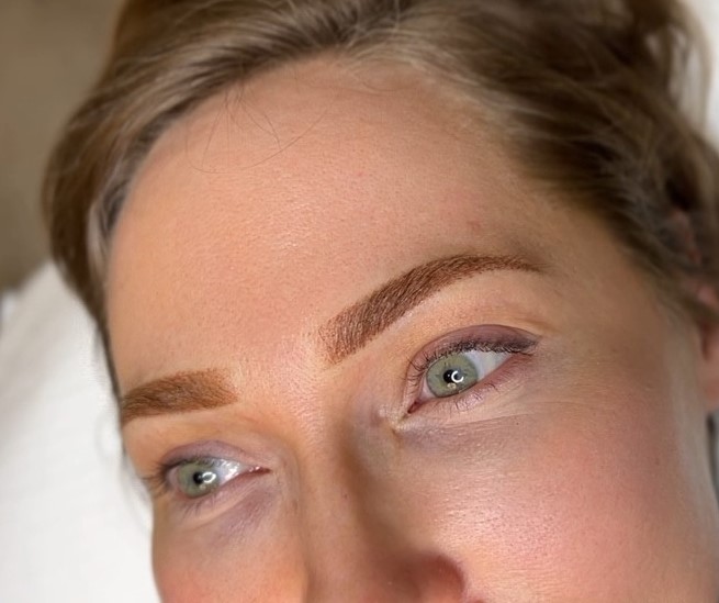 Unlocking Versatility: 5 Styles of Ombre Powder Brows