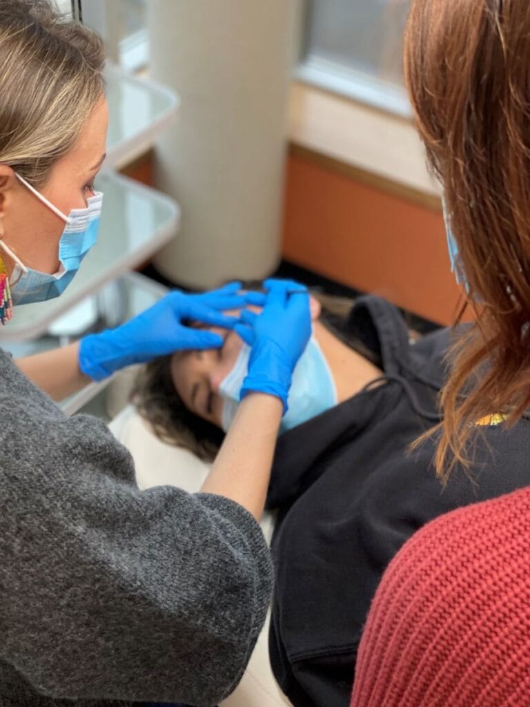 Eyeliner Tattoo Training at DAELA Academy