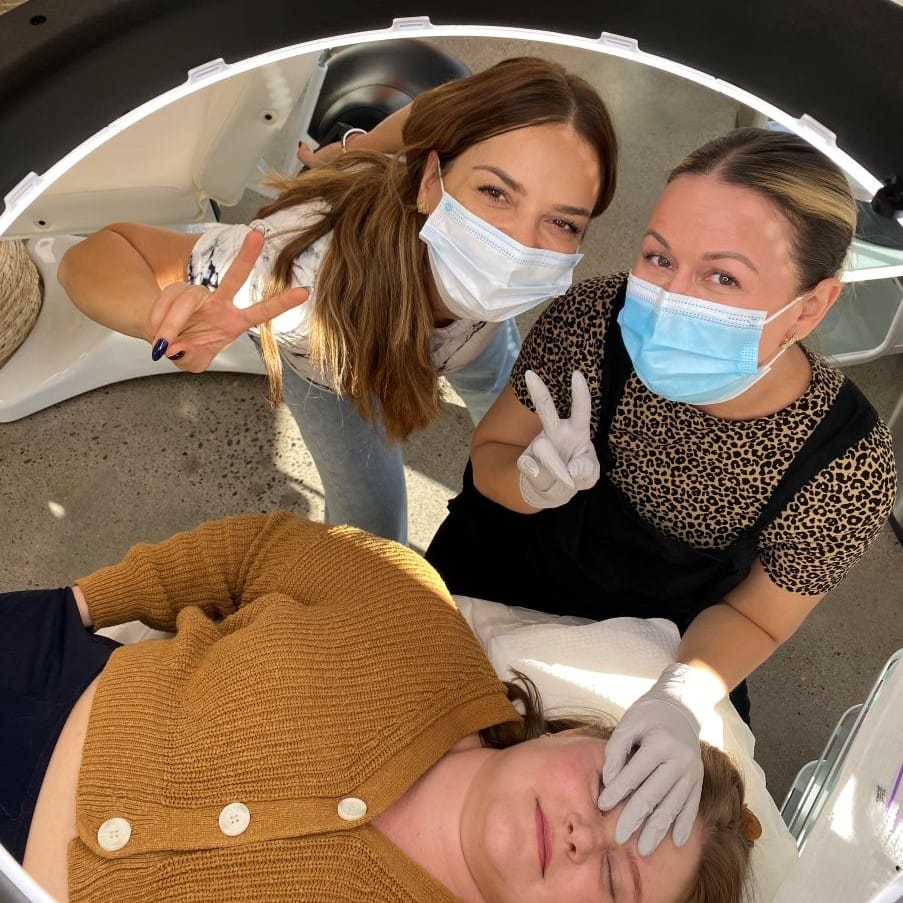 eyeliner tattoo training live models daela academy 1